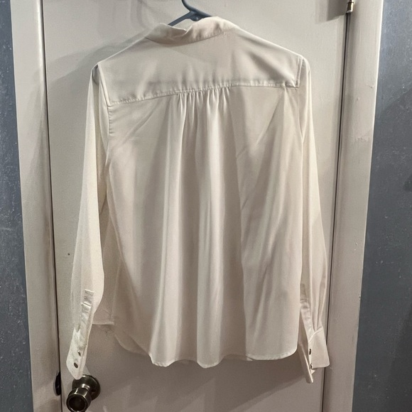 Calvin Klein Silky Button Down - Picture 3 of 3